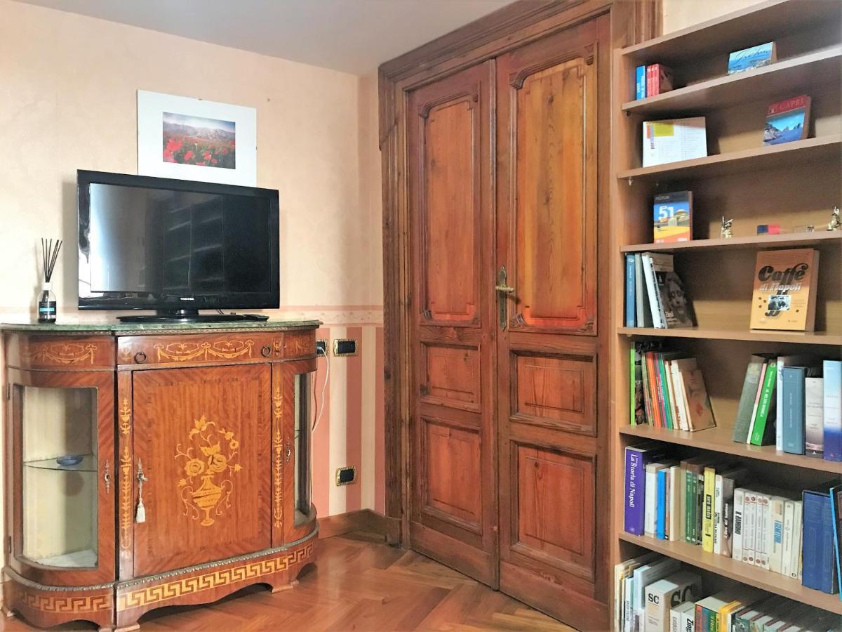 Oscar Apartment Napels Buitenkant foto